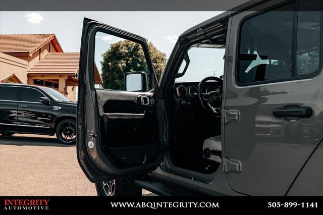 2020 Jeep Gladiator Sport