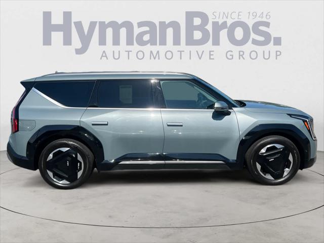 2024 Kia EV9 Land