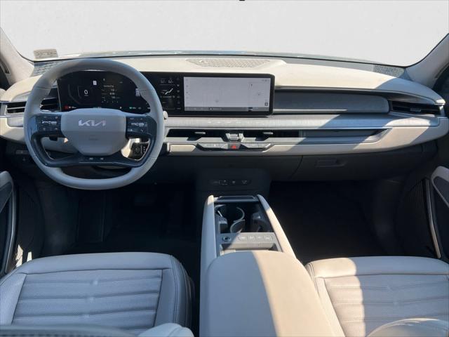 2024 Kia EV9 Land
