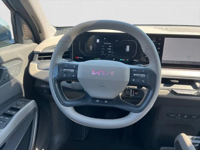 2024 Kia EV9 Land