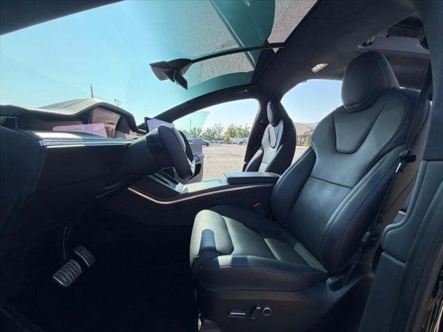 2023 Tesla Model X Standard Range