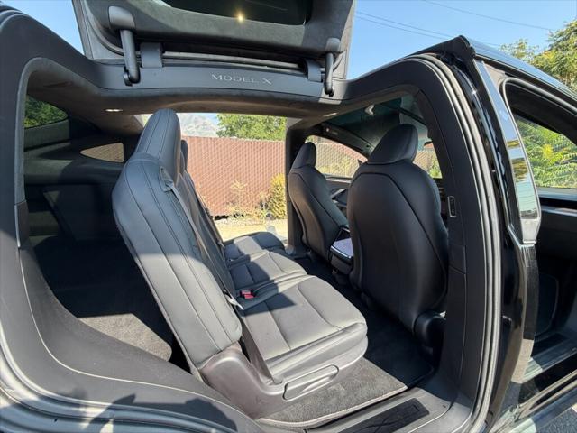2023 Tesla Model X Standard Range