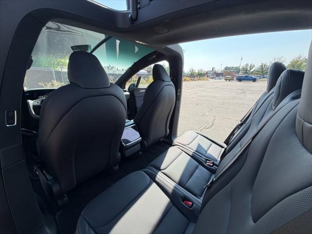 2023 Tesla Model X Standard Range