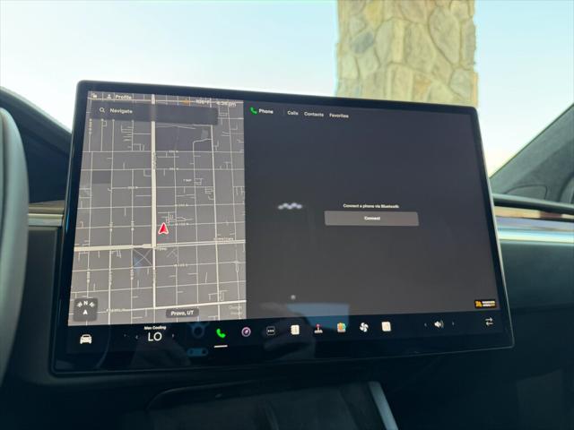 2023 Tesla Model X Standard Range