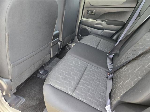 2026 Mitsubishi Outlander Sport 2.0 LE