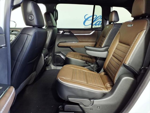 2026 GMC Acadia Denali Ultimate AWD