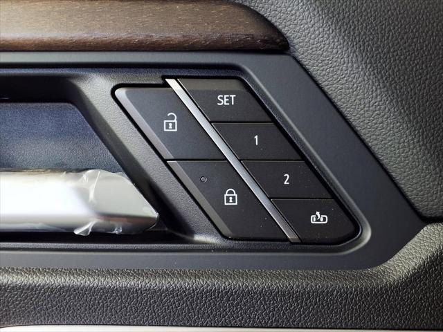 2026 GMC Acadia Denali Ultimate AWD
