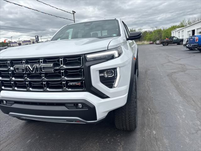 2026 GMC Canyon AT4, 4WD