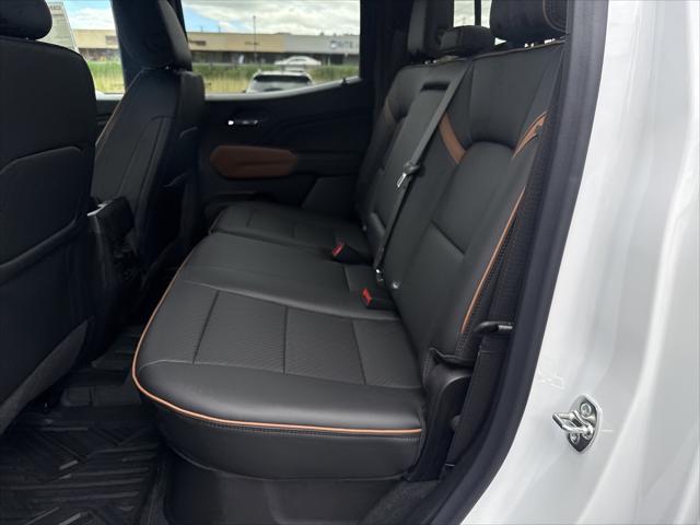 2026 GMC Canyon AT4, 4WD