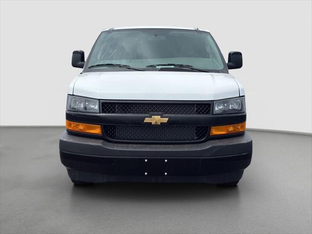 2026 Chevrolet Express Cargo Van 2500 Regular Wheelbase, WT, RWD