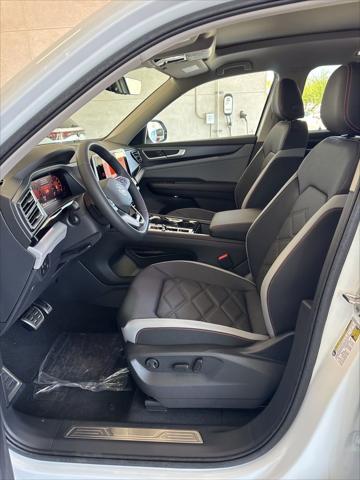 2026 Volkswagen Atlas Peak Edition