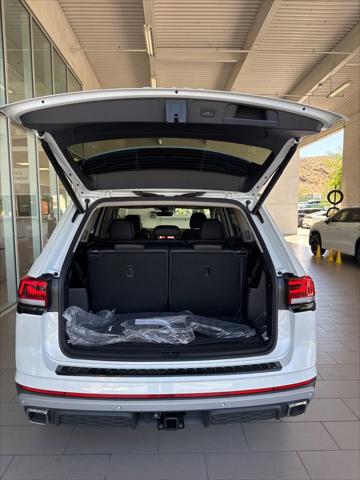 2026 Volkswagen Atlas Peak Edition