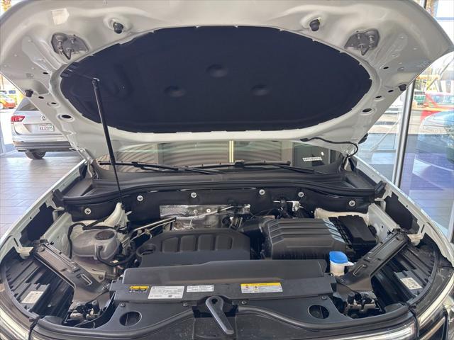 2026 Volkswagen Atlas Peak Edition