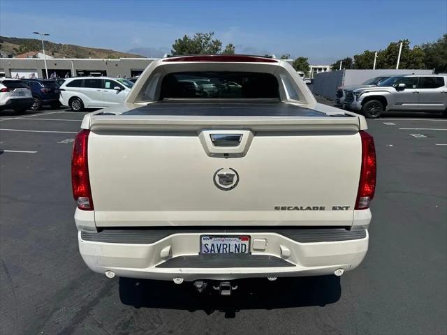 2007 Cadillac Escalade EXT Standard