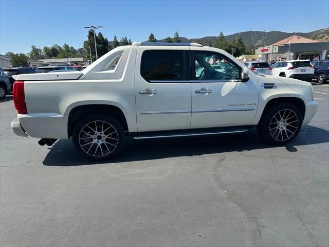 2007 Cadillac Escalade EXT Standard