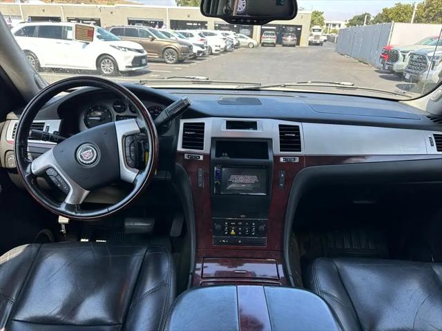 2007 Cadillac Escalade EXT Standard