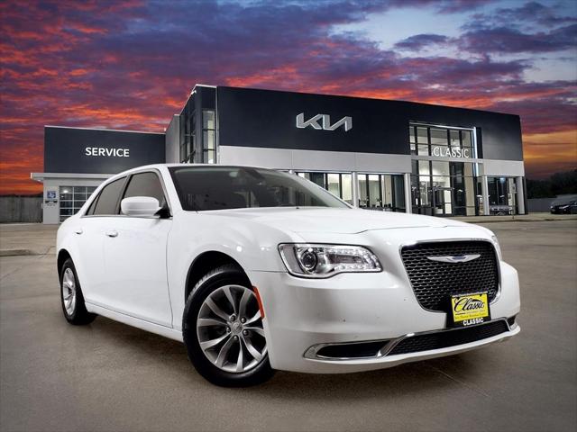 2022 Chrysler 300 Touring for sale in Beaumont, TX