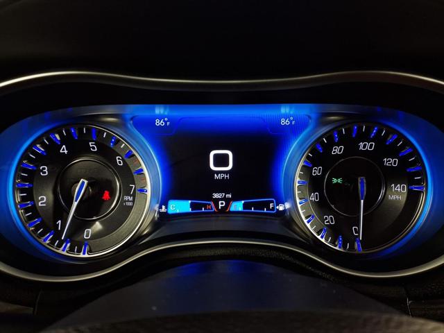 2022 Chrysler 300 Touring
