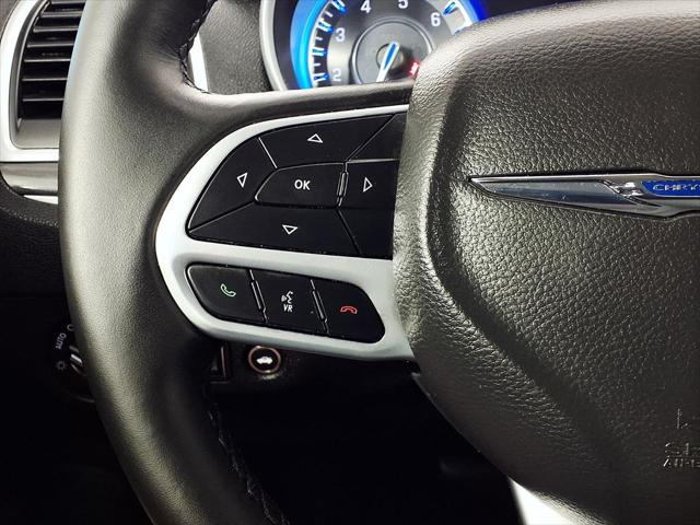 2022 Chrysler 300 Touring