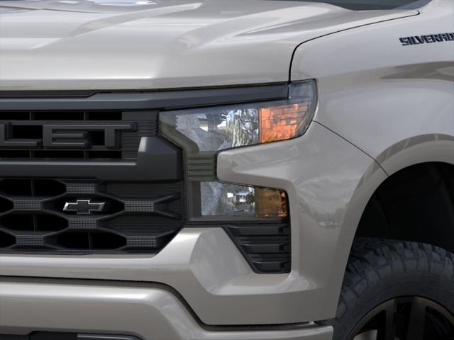 2026 Chevrolet Silverado 1500 4WD Crew Cab Short Bed Custom