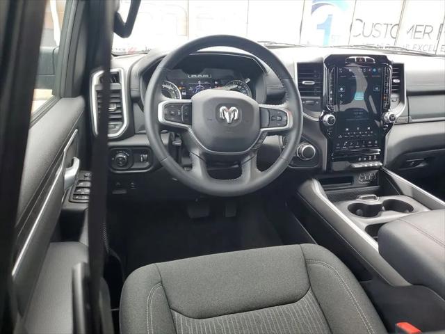 2023 Ram 1500 Big Horn Crew Cab 4x4 5'7" Box