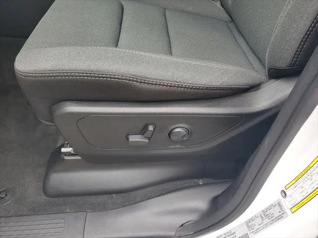 2023 Ram 1500 Big Horn Crew Cab 4x4 5'7" Box