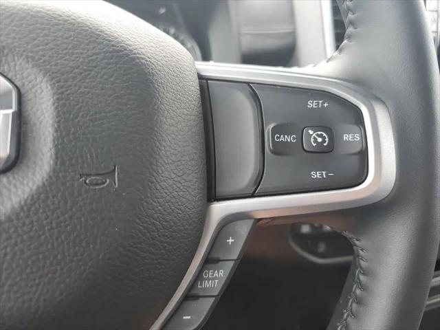 2023 Ram 1500 Big Horn Crew Cab 4x4 5'7" Box