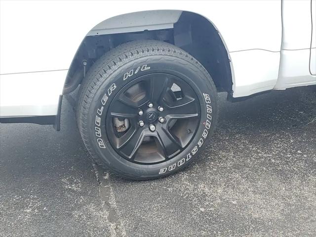 2023 Ram 1500 Big Horn Crew Cab 4x4 5'7" Box