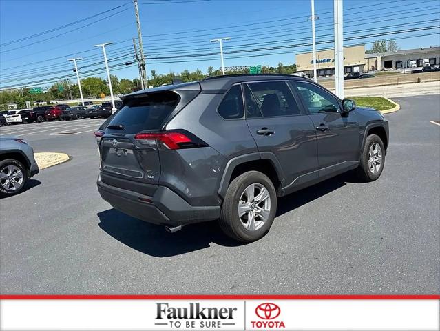 2025 Toyota RAV4 XLE