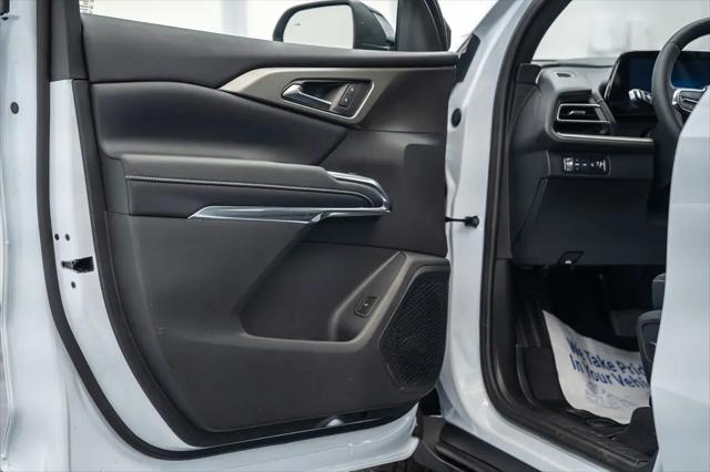 2026 Chevrolet Traverse AWD LT