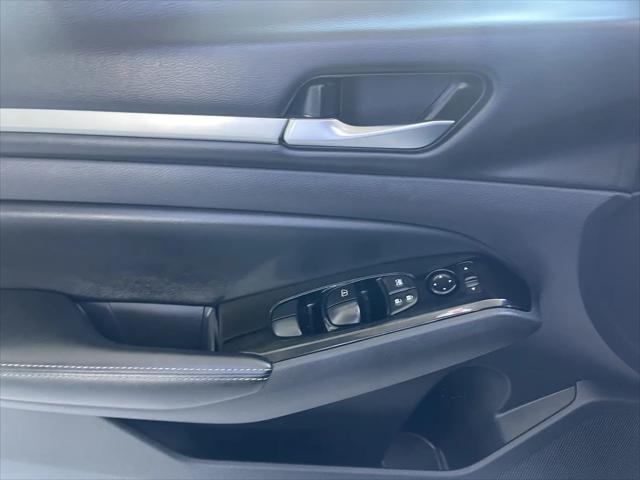 2023 Nissan Altima SV FWD