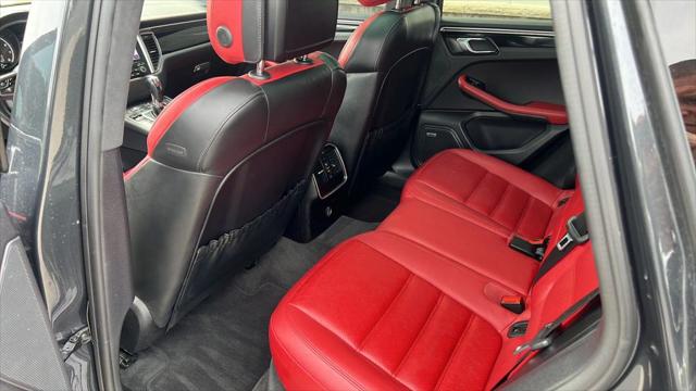 2018 Porsche Macan Turbo