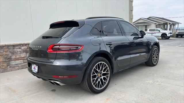 2018 Porsche Macan Turbo