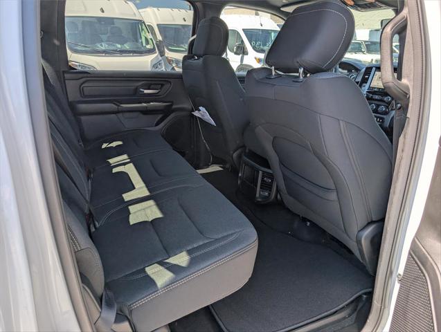 2026 Ram 1500 Express Crew Cab 4x4 5'7" Box