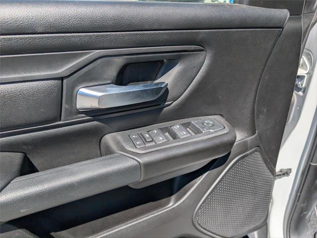 2026 Ram 1500 Express Crew Cab 4x4 5'7" Box
