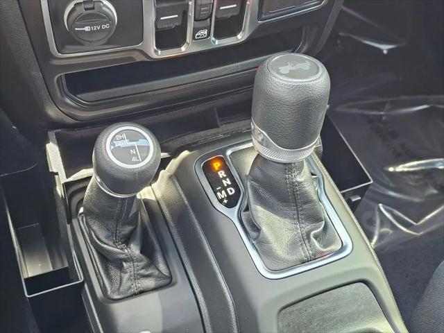 2022 Jeep Wrangler Unlimited Willys 4x4