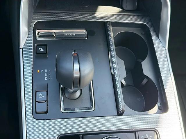 2025 Mazda X-90 Premium Sport