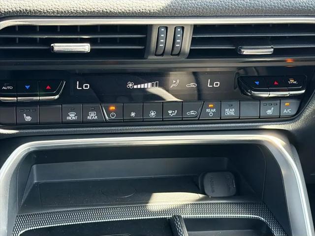 2025 Mazda X-90 Premium Sport