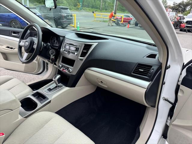 2010 Subaru Legacy 2.5i