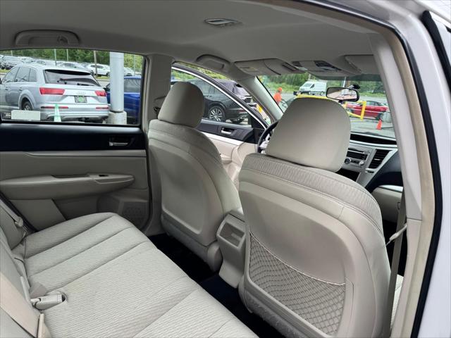 2010 Subaru Legacy 2.5i