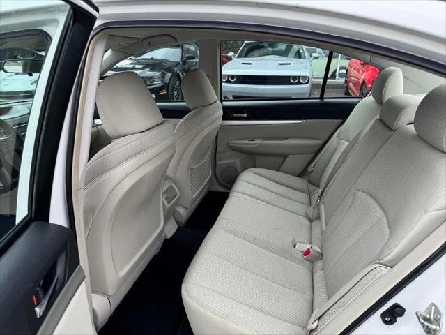2010 Subaru Legacy 2.5i