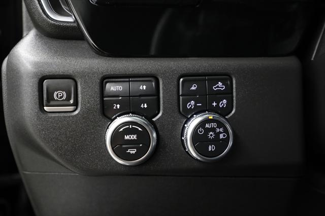 2023 GMC Sierra 1500 4WD Crew Cab Short Box SLT