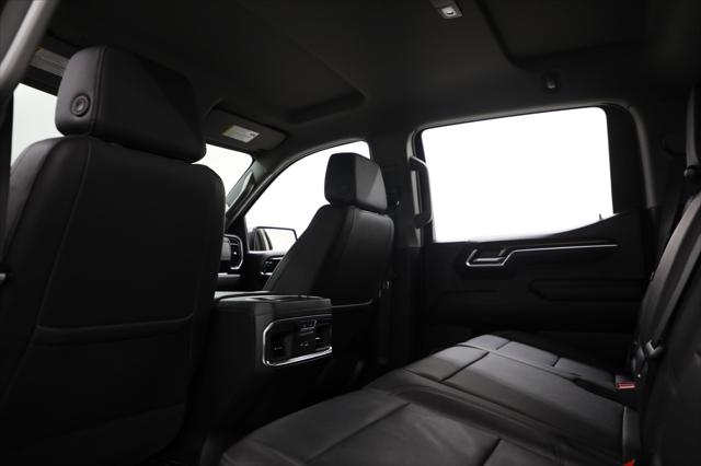 2023 GMC Sierra 1500 4WD Crew Cab Short Box SLT