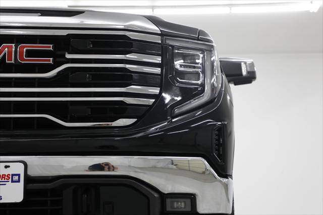 2023 GMC Sierra 1500 4WD Crew Cab Short Box SLT