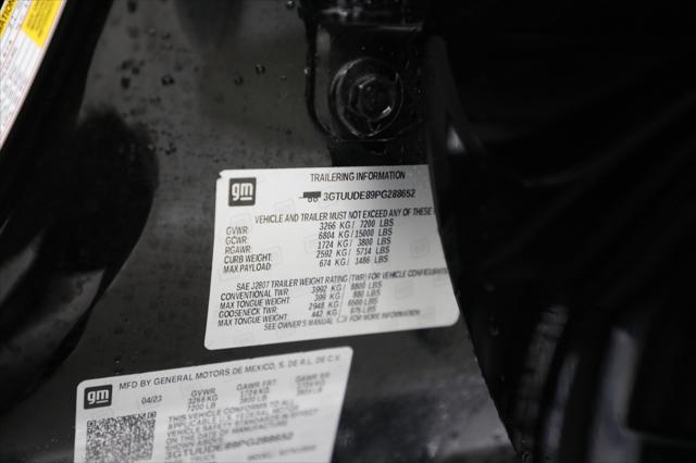 2023 GMC Sierra 1500 4WD Crew Cab Short Box SLT