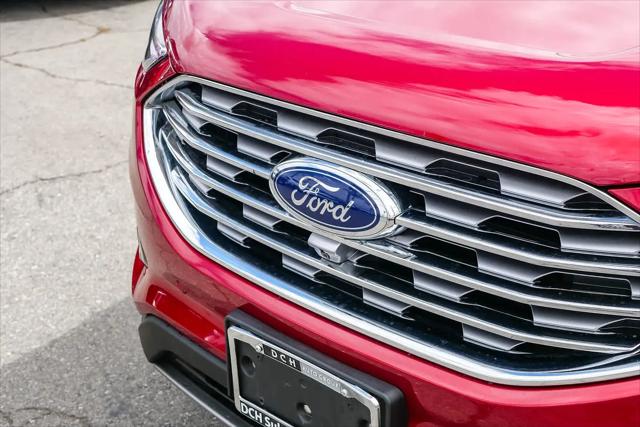 2021 Ford Edge Titanium