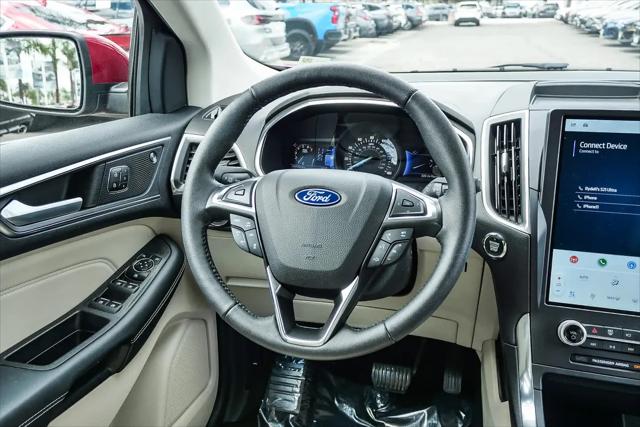 2021 Ford Edge Titanium
