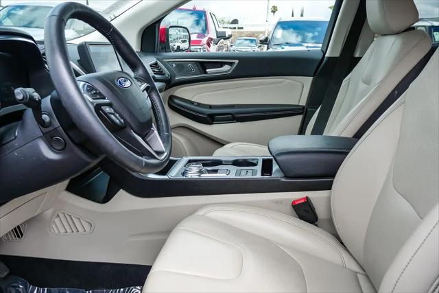 2021 Ford Edge Titanium