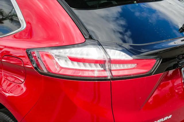 2021 Ford Edge Titanium