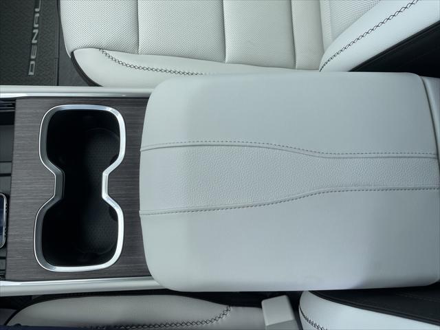 2026 GMC Acadia Denali FWD